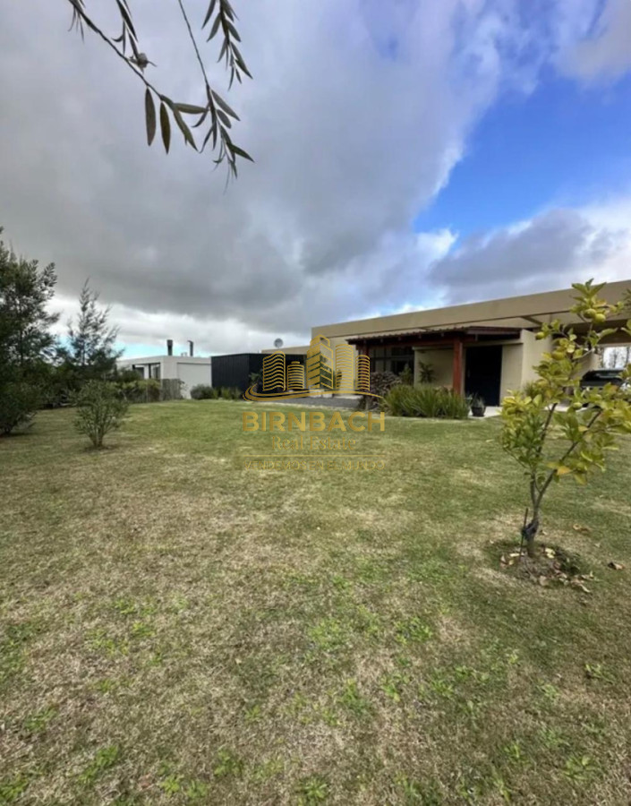 Casa ID.111 - Casa Tres Dormitorios en Una Planta con Jardín y Barbacoa en Viñedos de La Tahona, en Venta