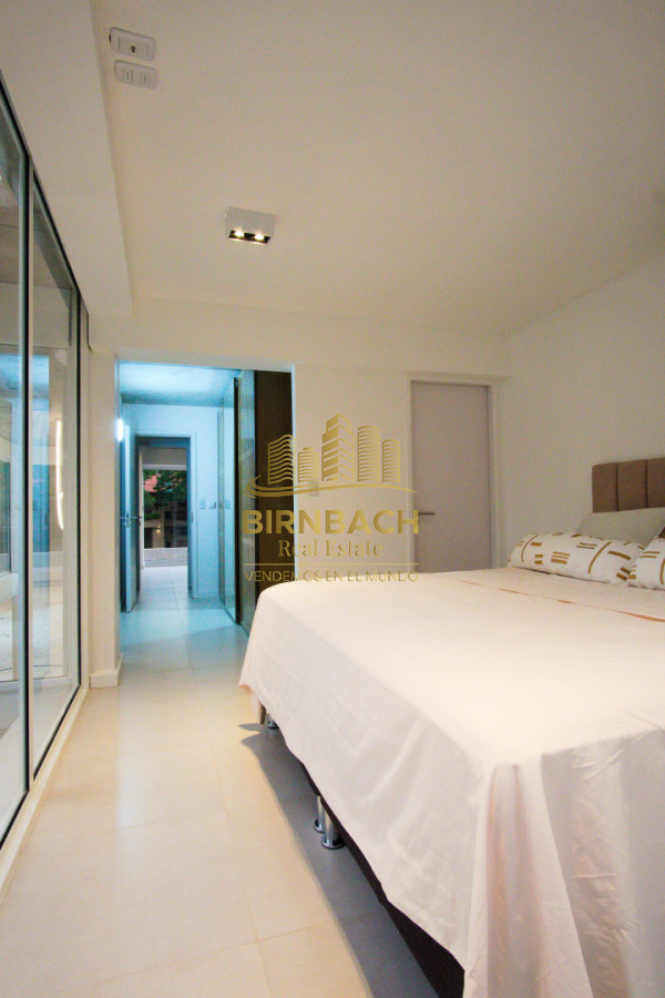 Casa ID.82 - Casa Minimalista Tres Dormitorios con Piscina en Solanas Village Punta del Este, en Venta