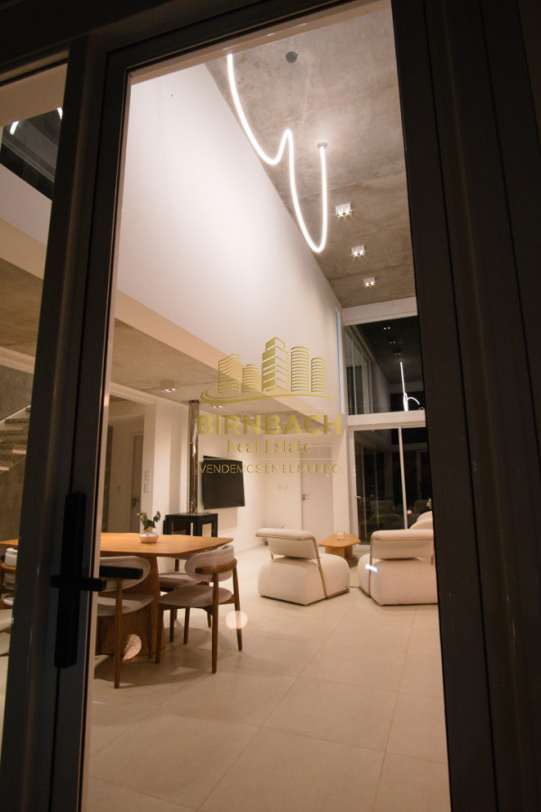 Casa ID.82 - Casa Minimalista Tres Dormitorios con Piscina en Solanas Village Punta del Este, en Venta