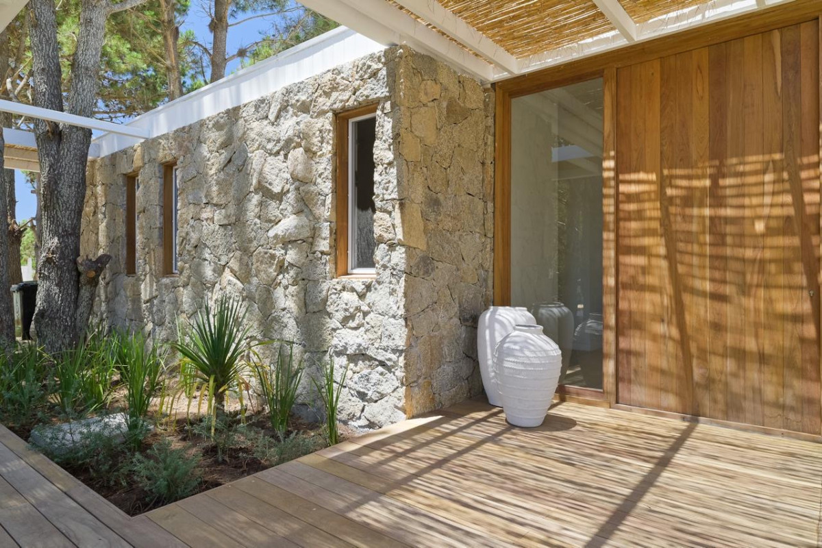Casa Cinco Dormitorios con Piscina en Laguna Escondida José Ignacio, en Venta