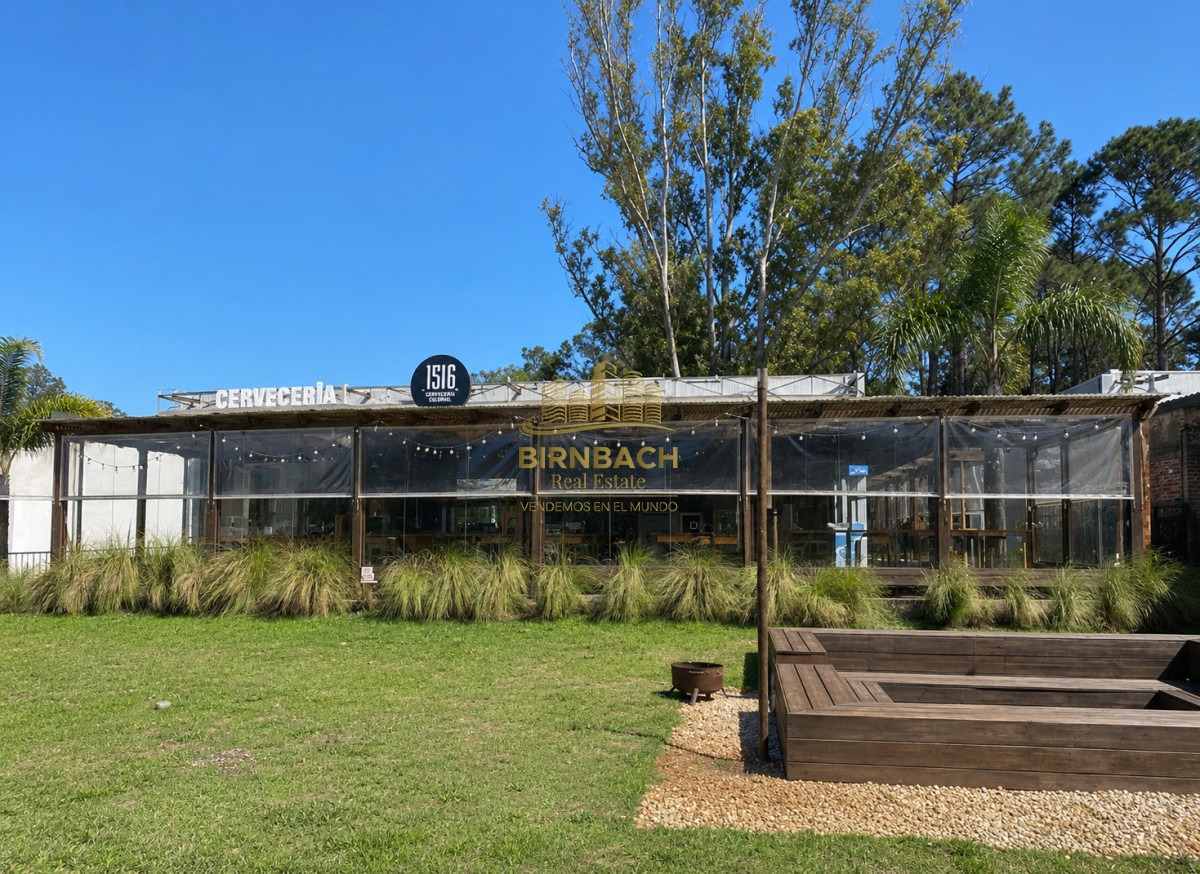 Local Comercial ID.8 - Local Comercial 99 m2 amplio deck en Punta Ballena Alquiler