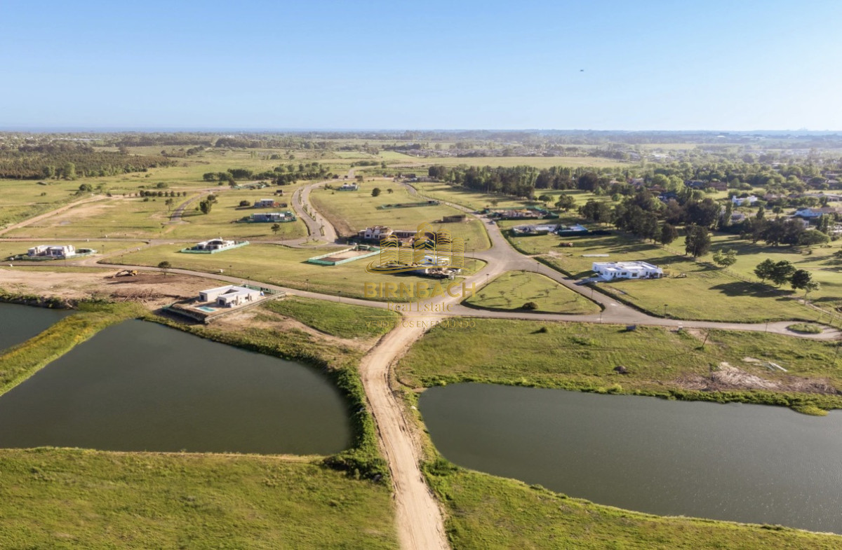 Terreno ID.92/ - Terreno de 816 m² Listo para Construir en Cavas de La Tahona, en Venta