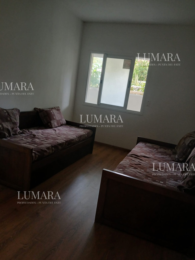 Apartamento ID.3511 - Alquiler invernal y temporada dos dormitorios planta baja frente al mar 