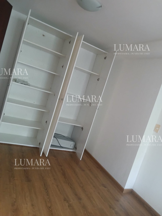 Apartamento ID.3511 - Alquiler invernal y temporada dos dormitorios planta baja frente al mar 