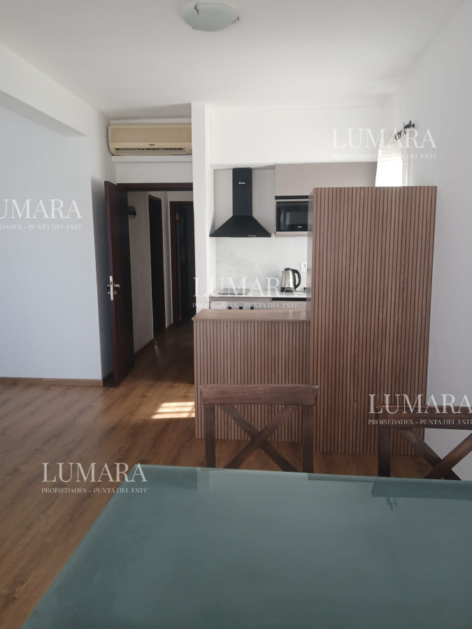 Apartamento ID.3511 - Alquiler invernal y temporada dos dormitorios planta baja frente al mar 