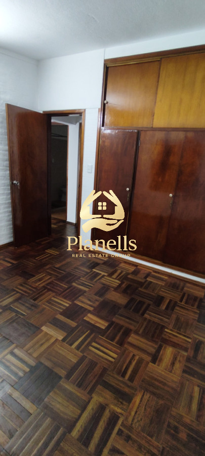 Apartamento ID.4353 - ALQUILER ANUAL AMPLIA CASA DE 4 DORMITORIOS DOS BAÑOS