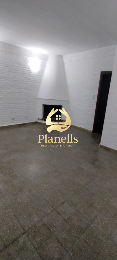 Apartamento ID.4353 - ALQUILER ANUAL AMPLIA CASA DE 4 DORMITORIOS DOS BAÑOS