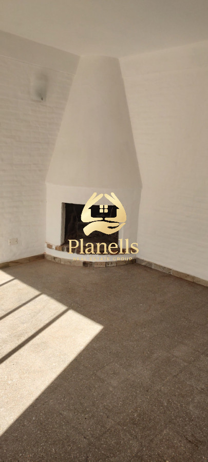 Apartamento ID.4353 - ALQUILER ANUAL AMPLIA CASA DE 4 DORMITORIOS DOS BAÑOS