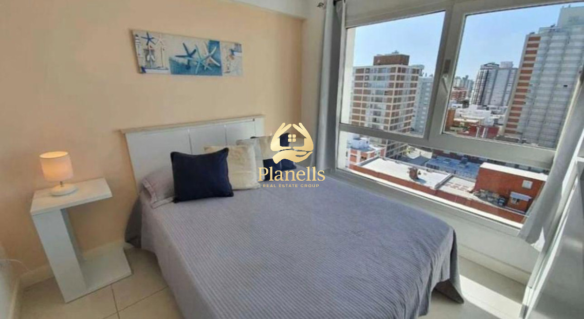 VENTA con renta actual dos dormitorios Lux Tower piso alto 8