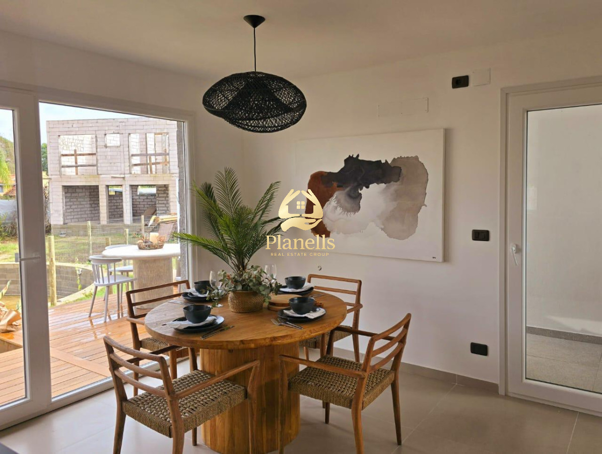 Casa ID.2311 - Venta espectacular casas en complejo en la Barra Punta del Este 
