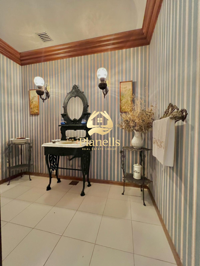Casa ID.4613 - Alquiler Temporal, 10 Dormitorios, Pileta, Beverly Hills, Punta del Este, Uruguay