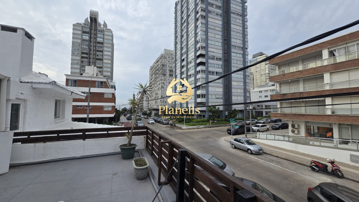 Casa ID.3852 - En venta Casa y Local comercial