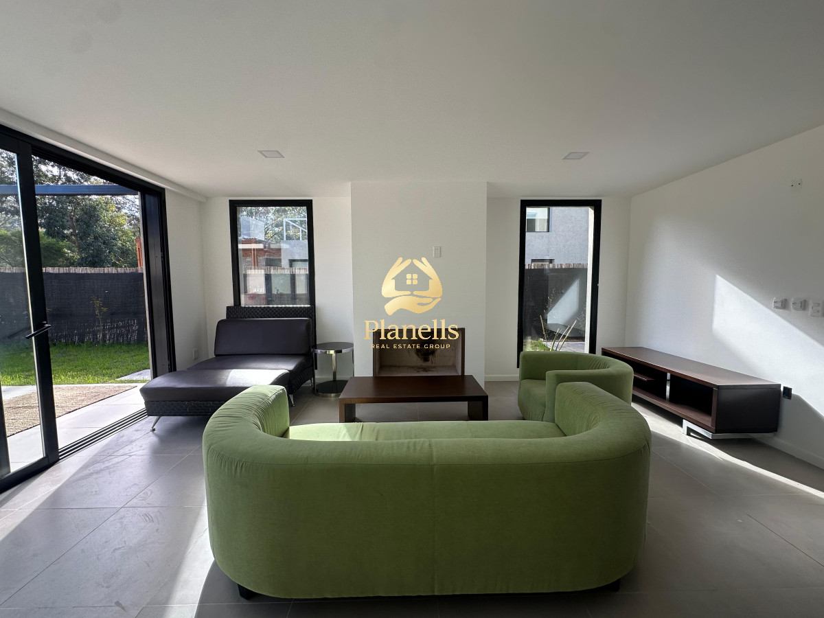 Casa ID.2849 - Alquiler  casa  4 suites espectaculares a estrenar equipadas en Solanas 