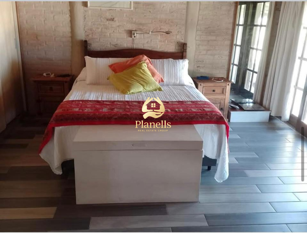 Casa ID.2373 - Venta casa principal y de huespedes gran tierra divina zona 