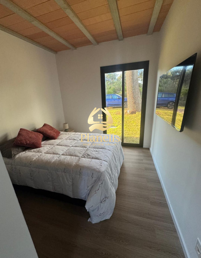 Casa ID.1375 - Â¡Se vende espectacular casa a estrenar! de tres dormitorios, en Club del Lago, Punta Ballena  