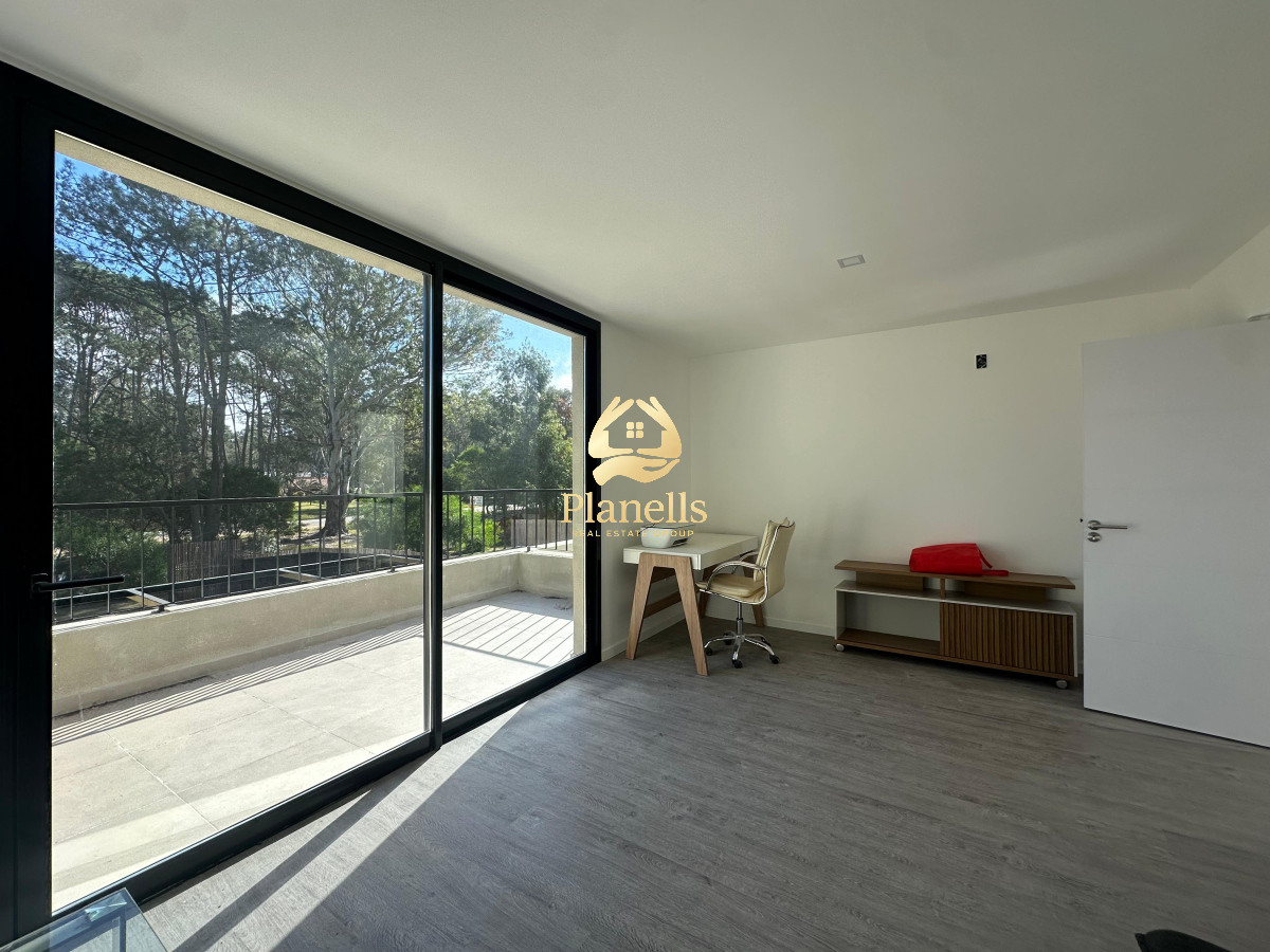 Casa ID.2850 - Alquiler anual a estrenar dentro de Solanas 4 suites con piscina privada equipada totalmente