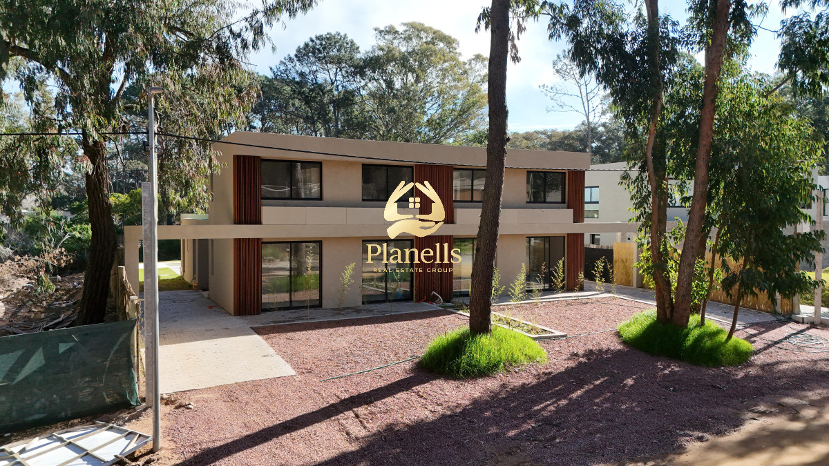 Casa ID.2850 - Alquiler anual a estrenar dentro de Solanas 4 suites con piscina privada equipada totalmente