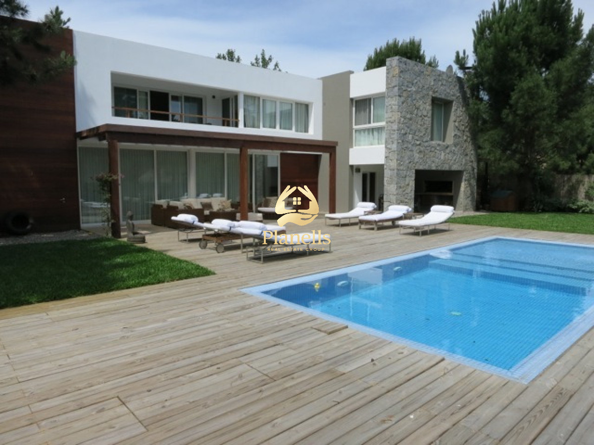Casa ID.4444 - Casa en alquiler. PUNTA DEL ESTE 