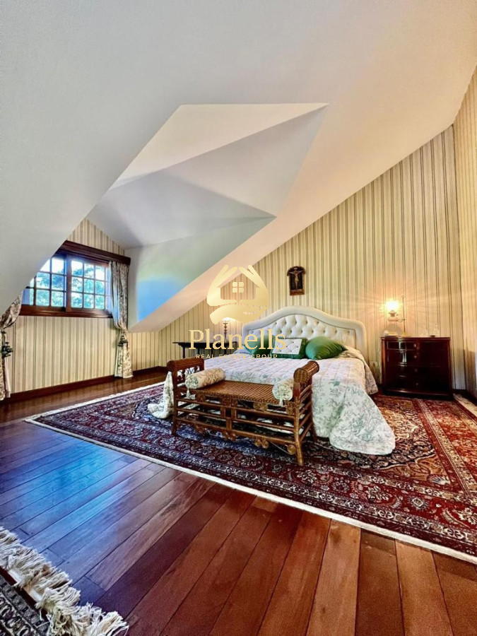 Casa ID.4613 - Alquiler Temporal, 10 Dormitorios, Pileta, Beverly Hills, Punta del Este, Uruguay