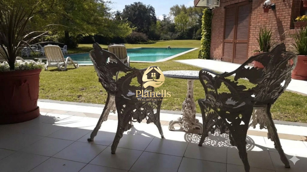 Casa ID.4613 - Alquiler Temporal, 10 Dormitorios, Pileta, Beverly Hills, Punta del Este, Uruguay