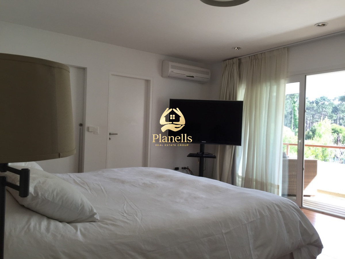 Casa ID.4444 - Casa en alquiler. PUNTA DEL ESTE 