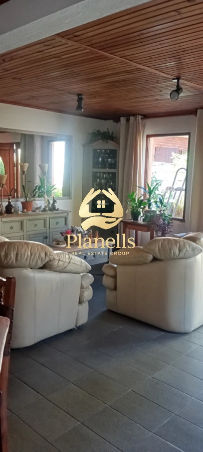 Casa ID.4355 - Casa 2 dormitorios + mono ambiente + local - En venta - San Carlos