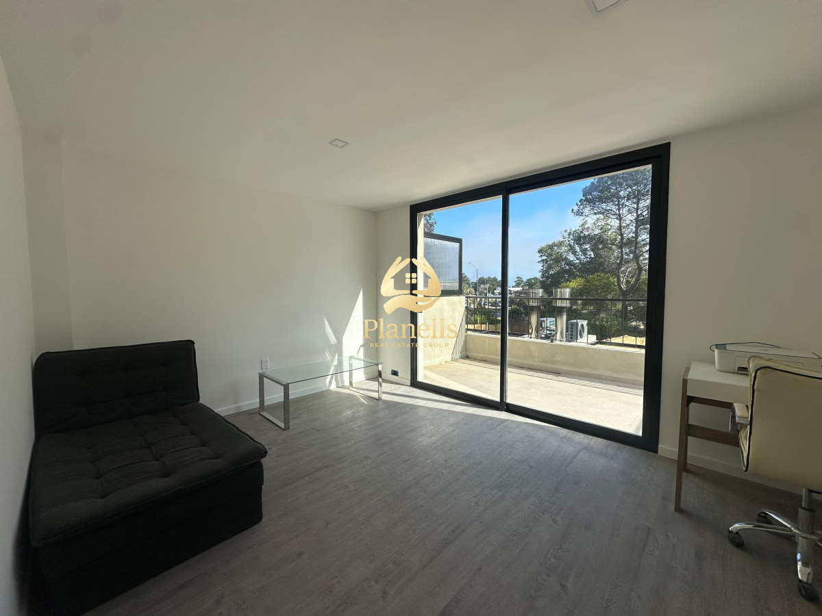 Alquiler anual a estrenar dentro de Solanas 4 suites con piscina privada equipada totalmente 20