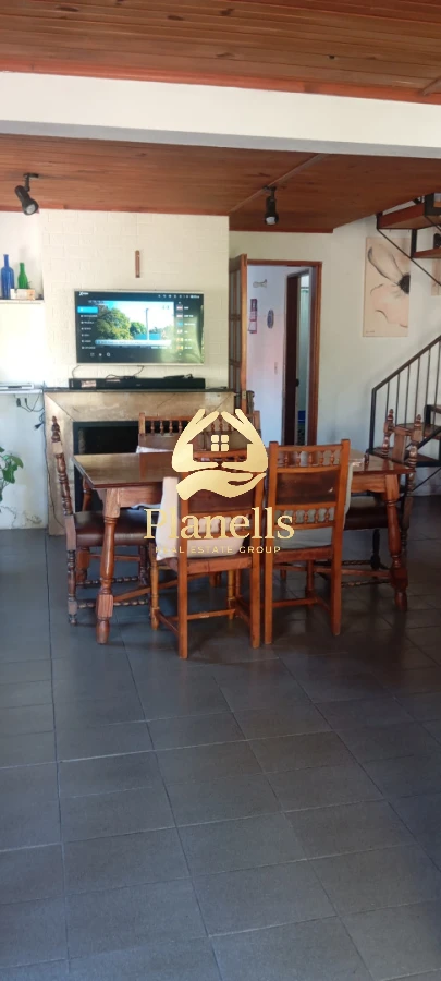Casa ID.4355 - Casa 2 dormitorios + mono ambiente + local - En venta - San Carlos