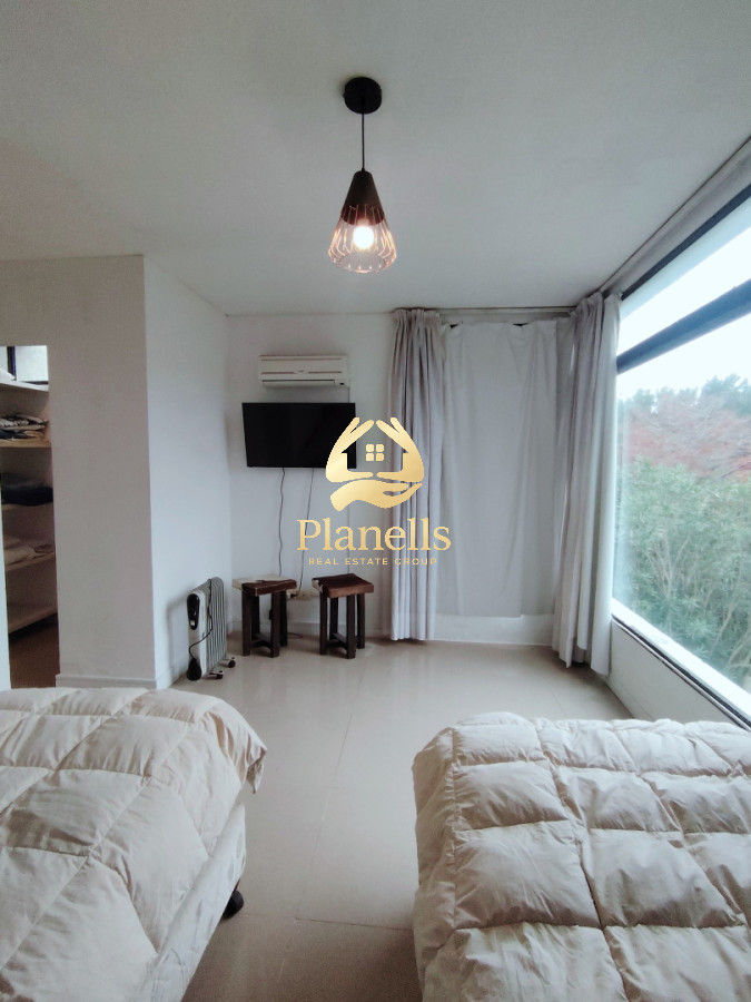 Casa ID.4454 - Alquiler Anual Casa, 4 Dormitorios, El Tesoro, La Barra, Punta del Este, Maldonado, Uruguay