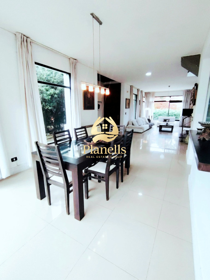 Casa ID.4454 - Alquiler Anual Casa, 4 Dormitorios, El Tesoro, La Barra, Punta del Este, Maldonado, Uruguay