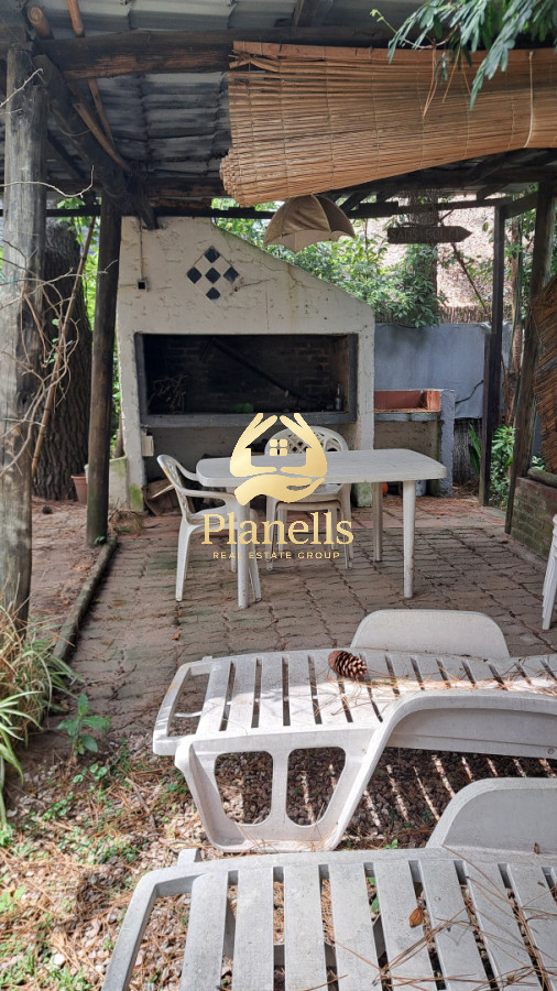 Casa ID.4048 - Alquiler y venta gran casa zona Pinares