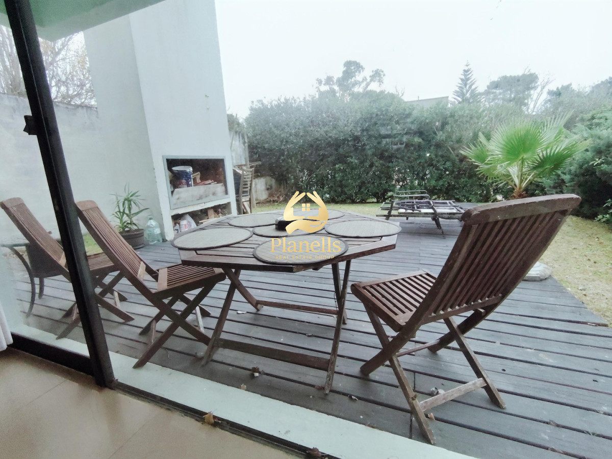 Casa ID.4454 - Alquiler Anual Casa, 4 Dormitorios, El Tesoro, La Barra, Punta del Este, Maldonado, Uruguay