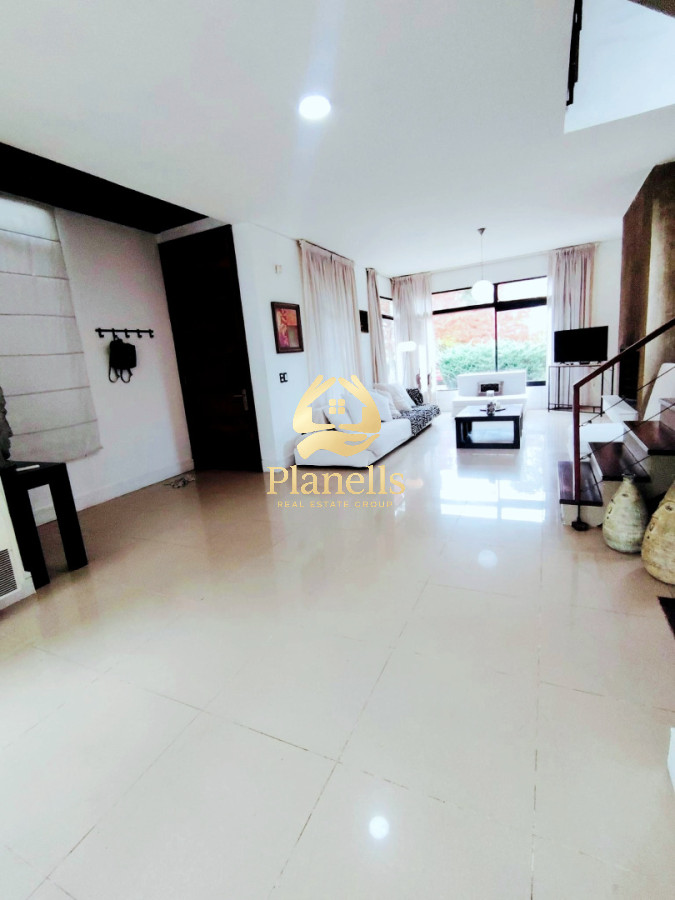 Casa ID.4454 - Alquiler Anual Casa, 4 Dormitorios, El Tesoro, La Barra, Punta del Este, Maldonado, Uruguay