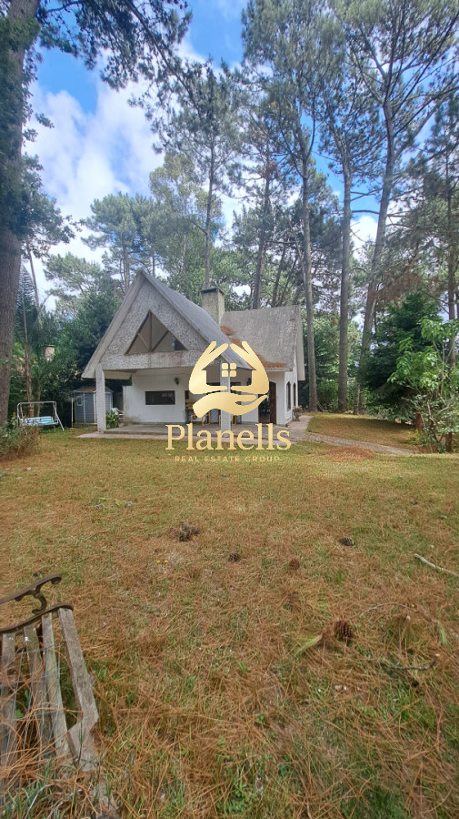 Casa ID.4048 - Alquiler y venta gran casa zona Pinares