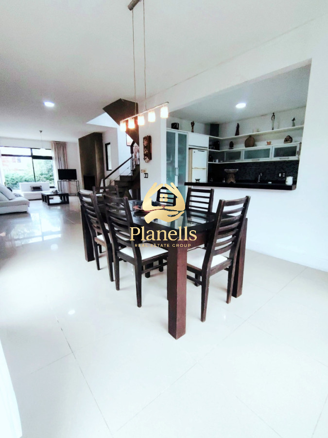 Casa ID.4454 - Alquiler Anual Casa, 4 Dormitorios, El Tesoro, La Barra, Punta del Este, Maldonado, Uruguay