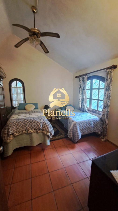 Casa ID.4048 - Alquiler y venta gran casa zona Pinares