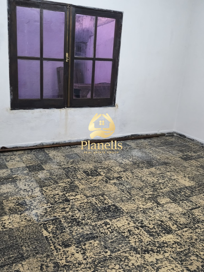 Venta y alquiler de casa con apto en San Carlos 10
