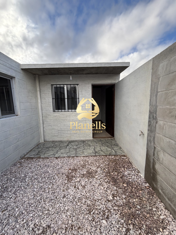Casa ID.4451 - Alquiler anual dos dormitorios 