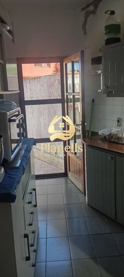 Casa ID.4355 - Casa 2 dormitorios + mono ambiente + local - En venta - San Carlos