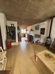Gran Oportunidad casa de 2 dorm y gran patio