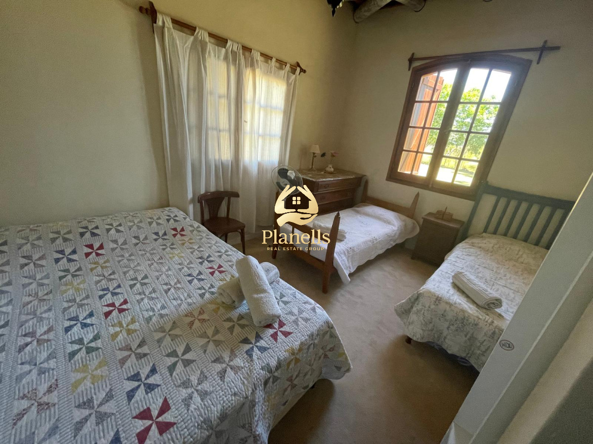 Chacra ID.2595 - Venta de Chacra de 6 Ha con 2 casas  en Zanja de Chavez 