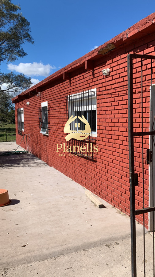 Chacra ID.4458 - VENTA CASA DE CAMPO RUTA 9 MUY CERCA DE CASTILLOS ROCHA