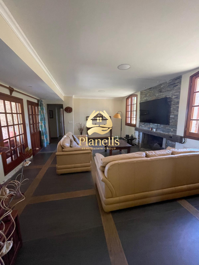 Chacra ID.2595 - Venta de Chacra de 6 Ha con 2 casas  en Zanja de Chavez 