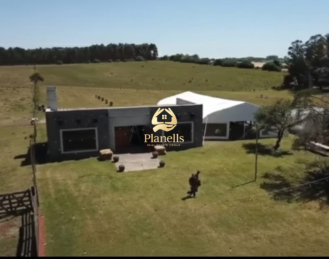 Chacra ID.3743 - Espectacular Chacra de Ocio de 16 Ha | Casa 300mÂ² Impecable + Gran SalÃ³n de Eventos. 