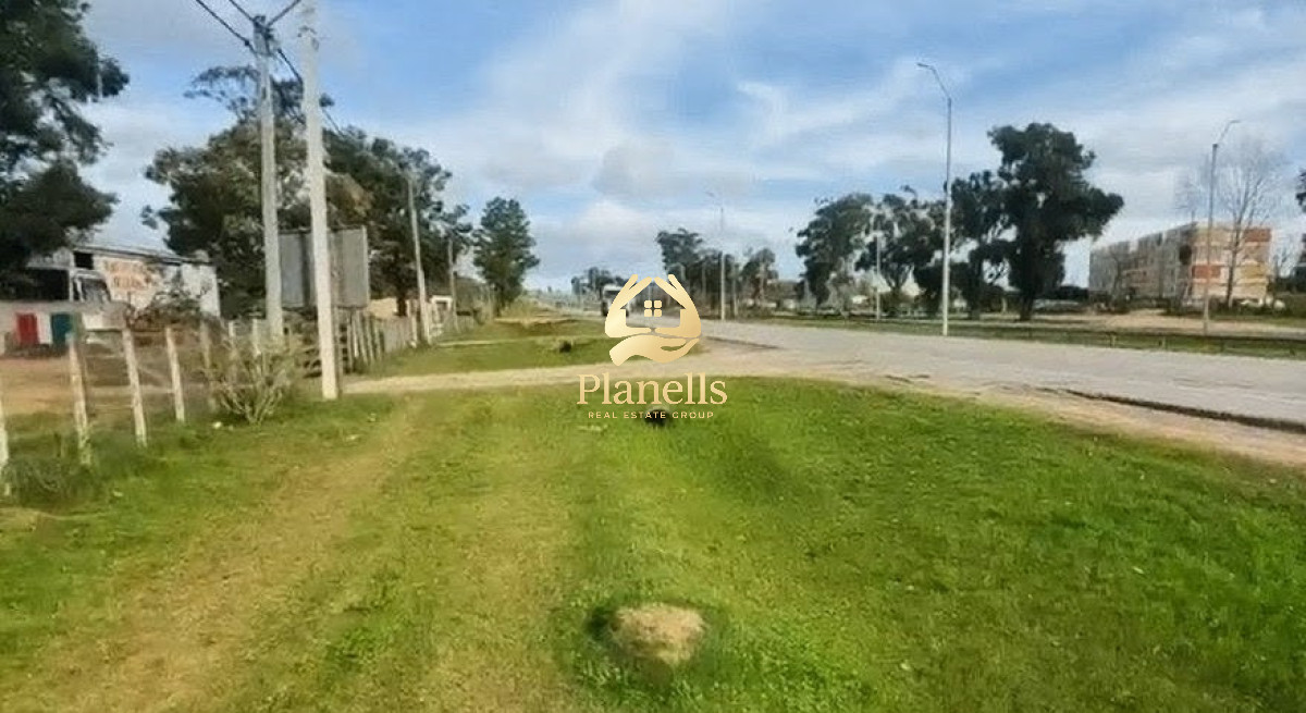 Local Comercial ID.4467 - LOCAL COMERCIAL ESTRATEGICO-175M2 EN POLO LOGISTICO RUTA 39