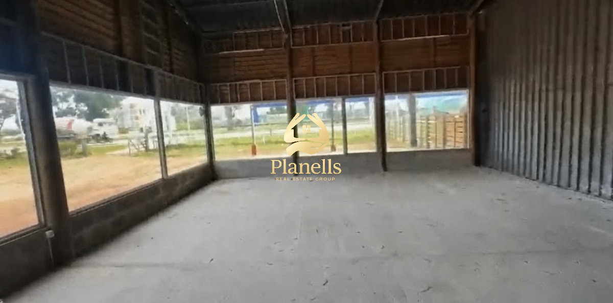 Local Comercial ID.4467 - LOCAL COMERCIAL ESTRATEGICO-175M2 EN POLO LOGISTICO RUTA 39