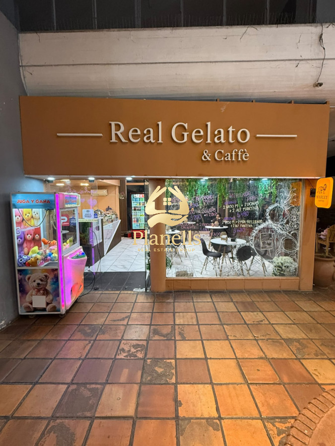 VENTA DE LLAVE DE CAFETERIA-HELADERIA CENTRO MLDO 1