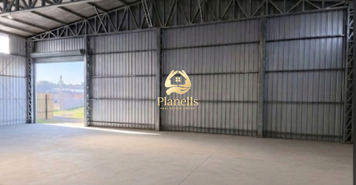 Local Comercial ID.4470 - LOCAL EN ARRENDAMIENTO EN 4 H 300M2  -2000 MIL DOLARES 