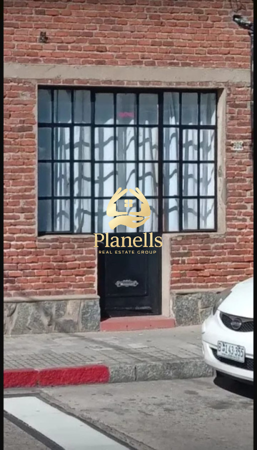 Local centrico en alquiler anual 3