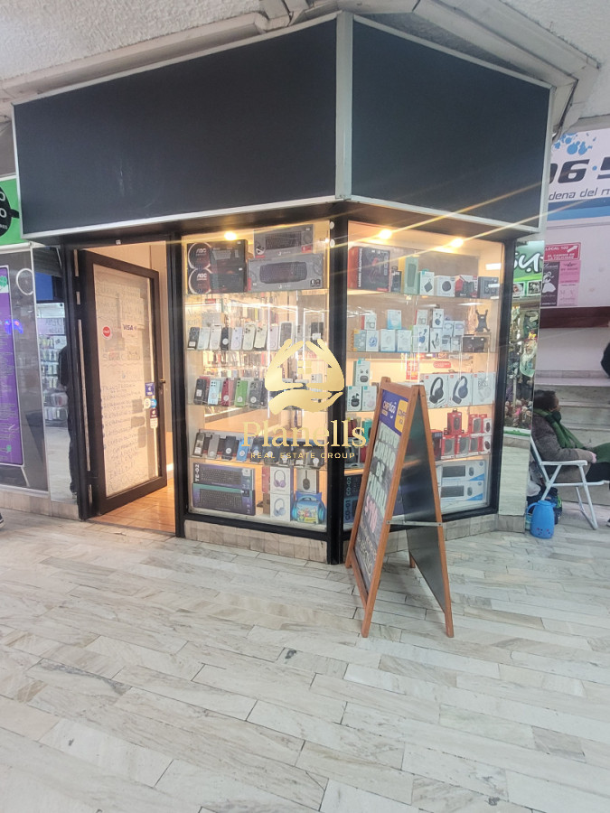 Local Comercial ID.4604 - Venta de llave con existencia casa de celulares 